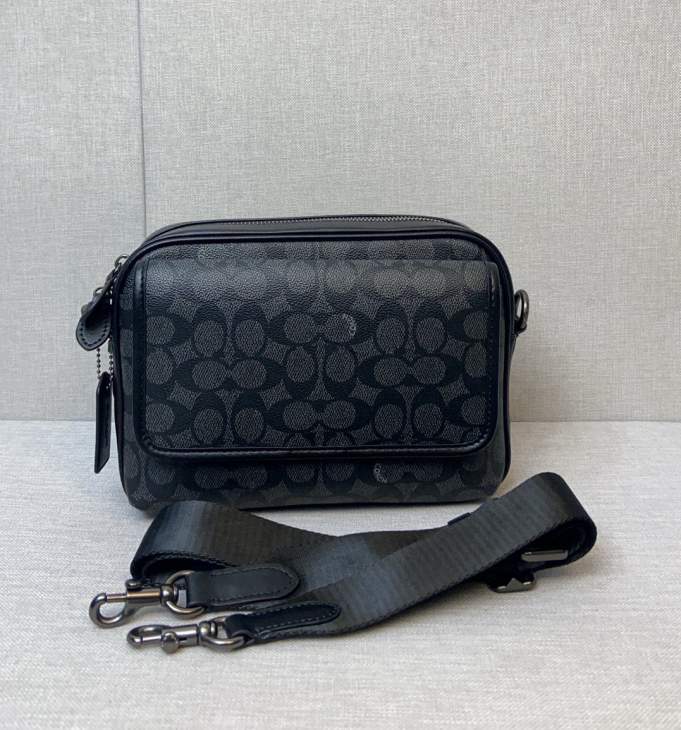 Picture of Coach Mens Bags _SKUfw202169260fw